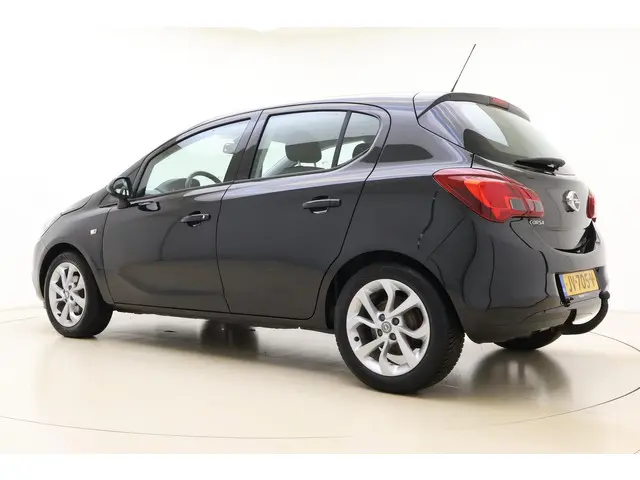 Opel Corsa 1.4 Edition 2016 Benzine 12