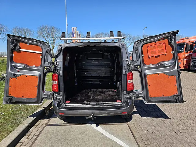 Citroën Jumpy 2.0 2020 Diesel 12