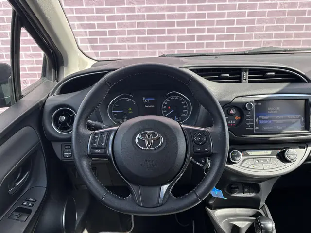 Toyota Yaris 1.5 Hybrid Y20 2019 Hybride Benzine 14
