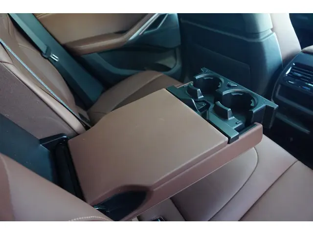 BMW X6 xDrive40i 2022 Benzine 18