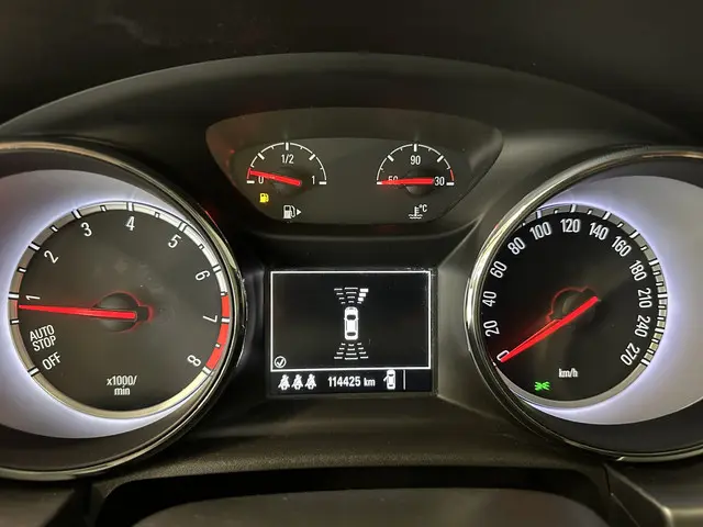 Opel Astra 1.0 Business+ 2016 Benzine 8