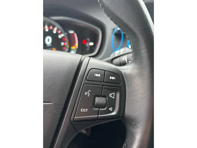 Volvo V40 1.6 T2 Kinetic 2015 Benzine 8