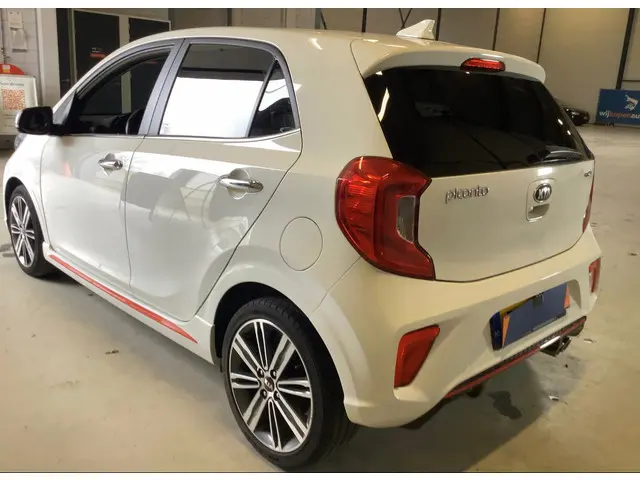 Kia Picanto 1.0 MPi EconomyLine GT Line 2017 Benzine 2