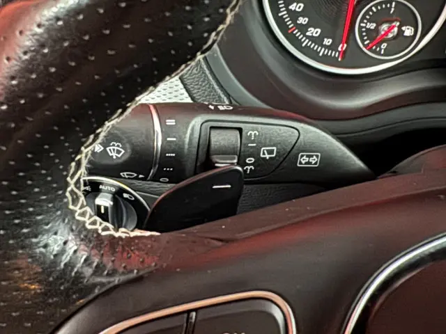 Mercedes-Benz B-Klasse 180 Ambition 2017 Benzine 31