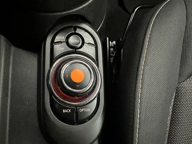 MINI Cooper Mini 1.5 Salt 2020 Benzine 23