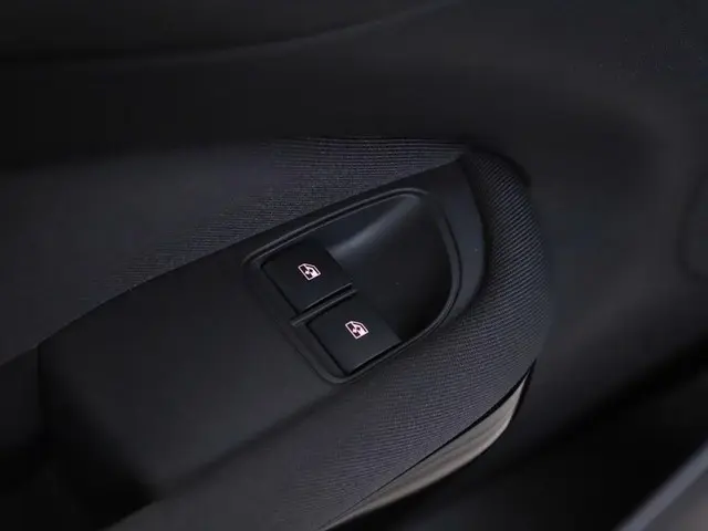 Opel ADAM 1.0 Turbo Jam Favourite 2017 Benzine 5