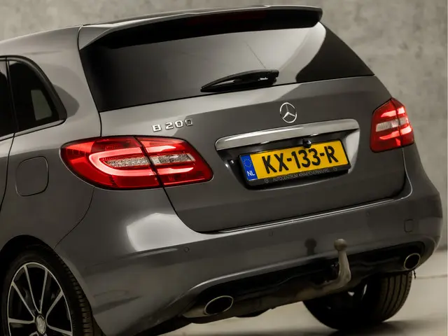 Mercedes-Benz B-Klasse 200 AMG Sport 2013 Benzine 15