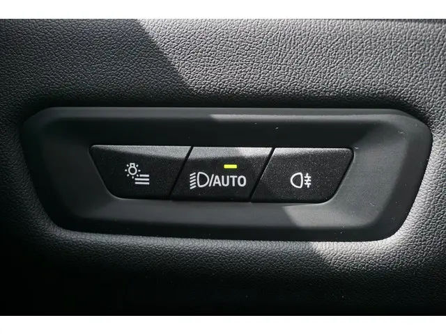 BMW X5 xDrive50e 2023 Hybride Benzine 43