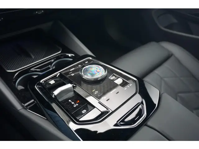 BMW 5 Serie Sedan 520i 2025 Benzine 25