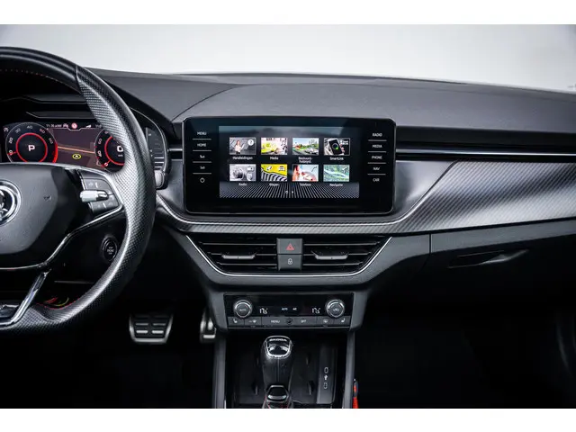 Škoda Kamiq 1.5 TSI DSG7 Monte Carlo 2021 Benzine 26