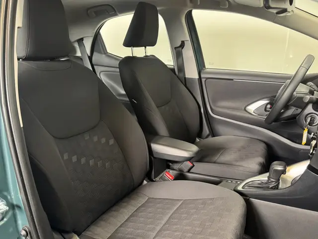 Toyota Yaris 1.5 Hybrid 115 Active 2025 Hybride Benzine 15