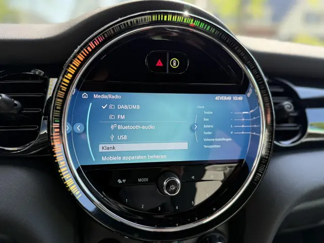 MINI Electric Cooper SE Classic 33 kWh 2022 Elektrisch 24