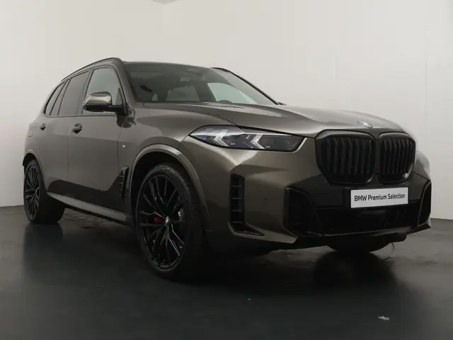 BMW X5 xDrive50e 2025 Hybride Benzine 7