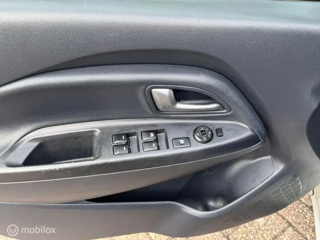 Kia Rio 1.4 CVVT Super Pack 2013 Benzine 20