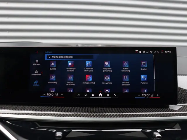 BMW X5 M Competition 2025 Benzine 34