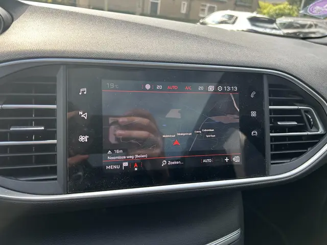 Peugeot 308 SW 1.2 Turbo 130 PK GT 2020 Benzine 18