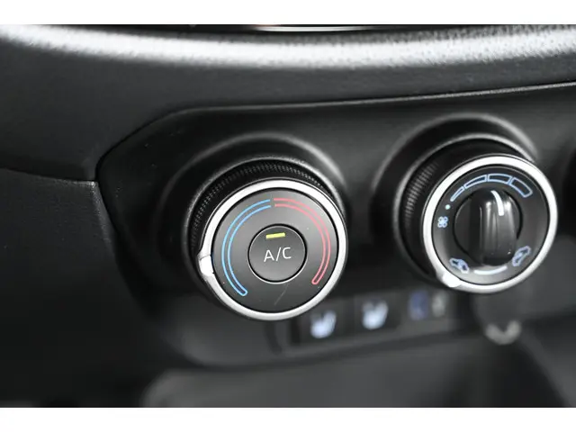 Toyota Aygo X 1.0 VVT-i MT Play 2025 Benzine 25