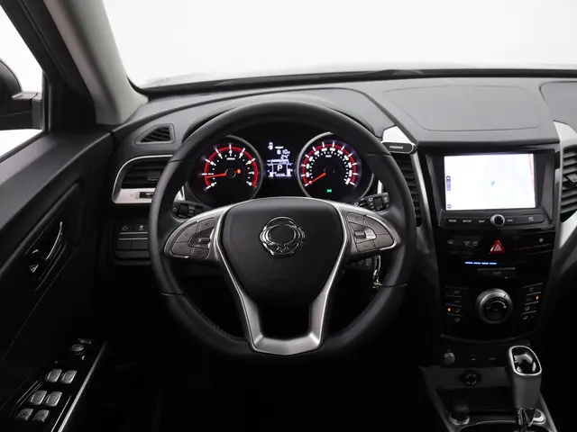SsangYong Tivoli 1.6 Quartz 128PK AUTOM. 2018 Benzine 20