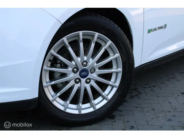 Ford Focus Titanium Electric 2014 Elektrisch 13