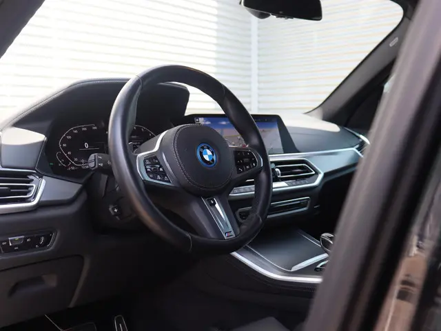 BMW X5 xDrive45e 2022 Hybride Benzine 14