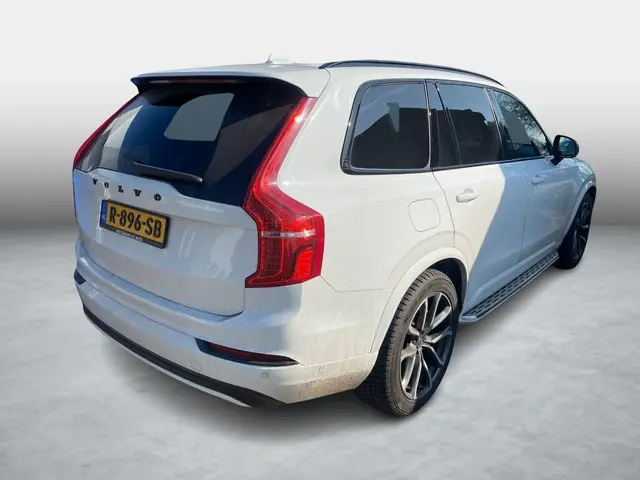 Volvo XC90 T8 Recharge AWD R-Design 2022 Hybride Benzine 4