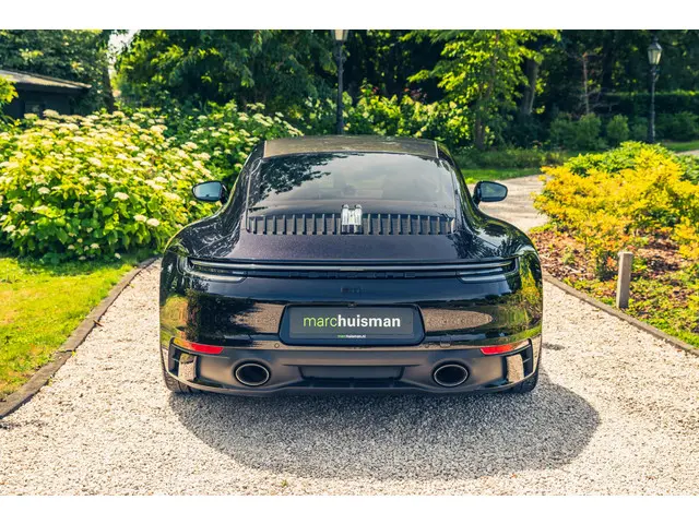 Porsche 911 3.0 Carrera GTS 2022 Benzine 117