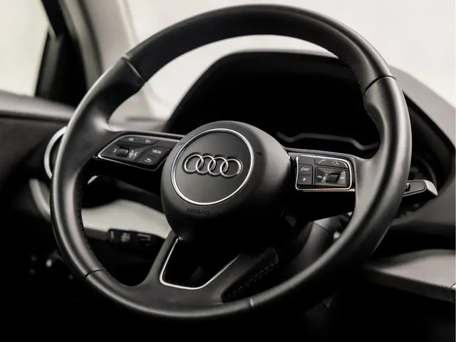 Audi Q2 35 TFSI Sportline 2022 Benzine 19