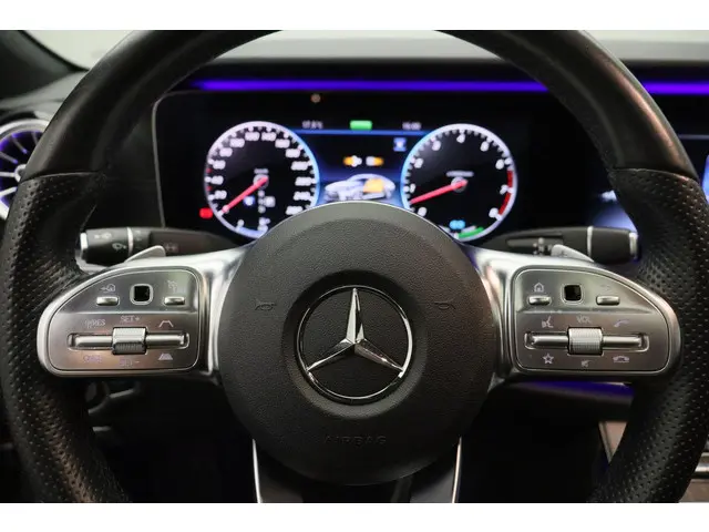 Mercedes-Benz CLS 450 4MATIC Premium Plus 2019 Benzine 22