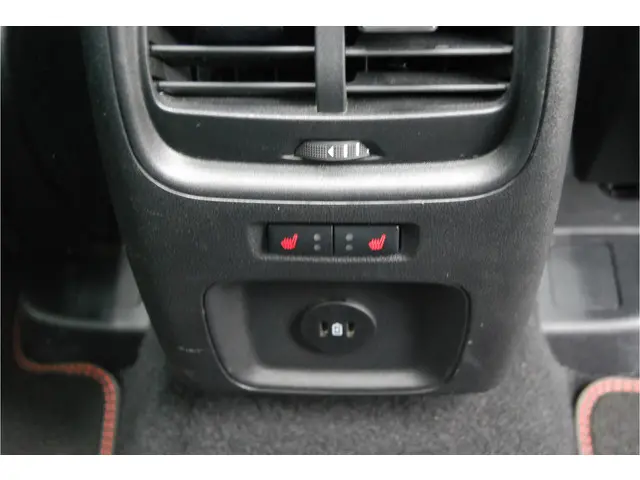 Ford Kuga 2.5 PHEV 243pk ST-Line 2024 Hybride Benzine 35