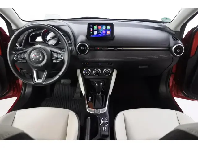 Mazda 2 1.5 90pk Automaat Signature 2020 Benzine 7