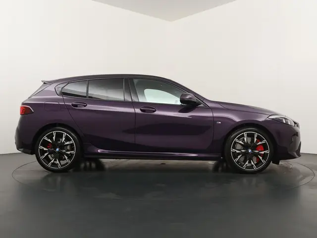BMW 1 Serie 120 M Sport Design Edition 2025 Benzine 7