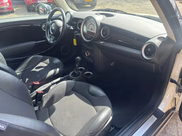 MINI Cooper Mini 1.6 Automaat 2012 Benzine 5