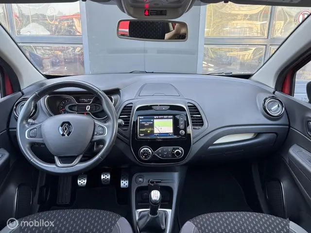 Renault Captur 0.9 TCe Version S 2019 Benzine 10