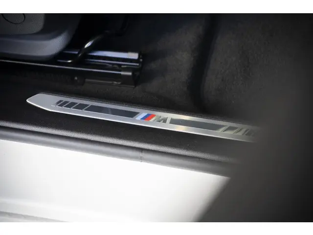 BMW 1 Serie 5-deurs 118i 2024 Benzine 55
