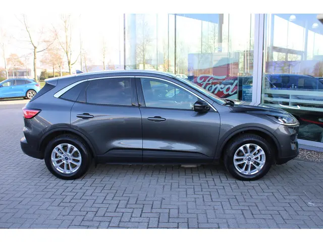 Ford Kuga 2.5 PHEV Titanium 2022 Hybride Benzine 5