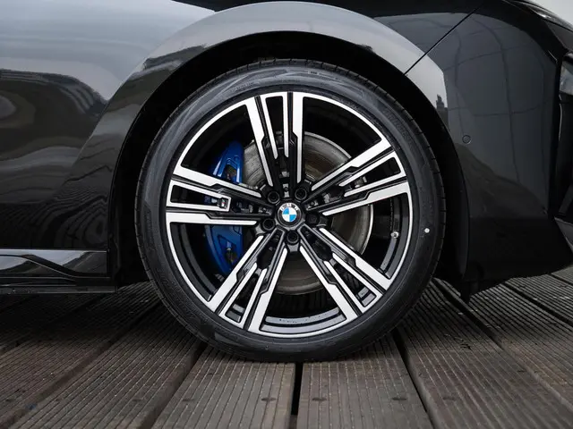 BMW i7 xDrive60 2024 Elektrisch 6