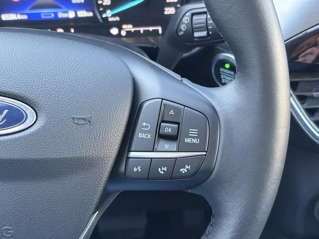 Ford Kuga 2.5 PHEV Titanium X 2020 Hybride Benzine 25