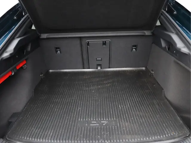 Volkswagen ID.7 Pro Business 77 kWh 2024 Elektrisch 78
