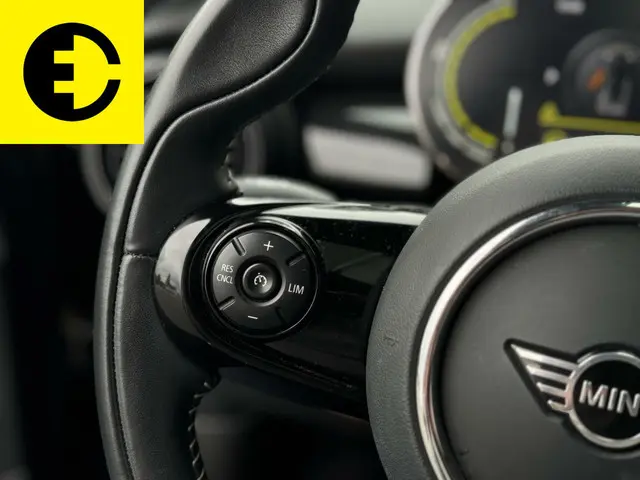 MINI Electric Mini Charged 33 kWh 2020 Elektrisch 15