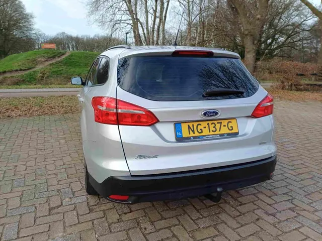 Ford Focus Wagon 1.0 Trend 2017 Benzine 16