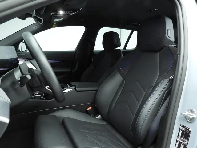 BMW i5 Touring eDrive40 2025 Elektrisch 7