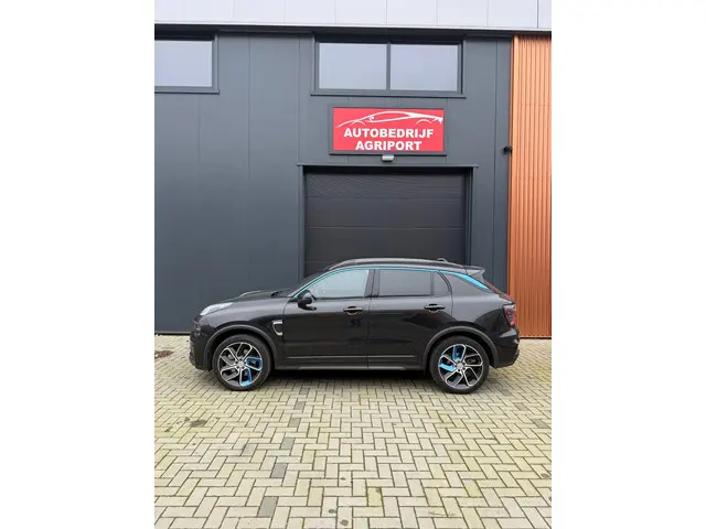 Lynk & Co 01 1.5 2023 Hybride Benzine 5
