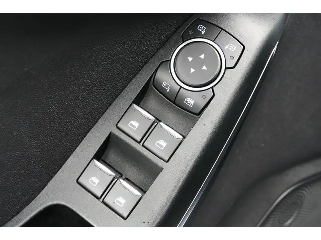 Ford Fiesta 1.0 EcoBoost Titanium 2021 Benzine 42