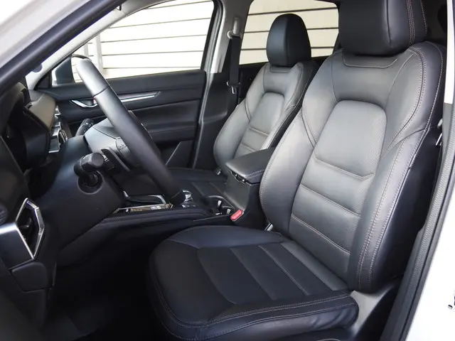 Mazda CX-5 2.0 SkyActiv-G 165 Luxury 2022 Benzine 9