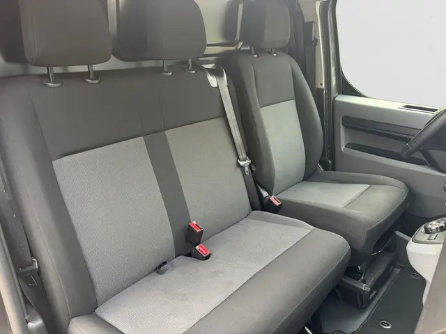 Toyota ProAce Worker 2.0 D-4D Live Long Aut- 2022 Diesel 17