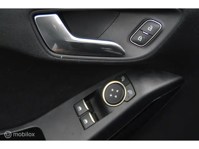 Ford Fiesta 1.1 Trend 2018 Benzine 22