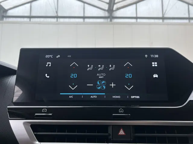 Citroën ë-C4 Feel 50 kWh 2022 Elektrisch 13