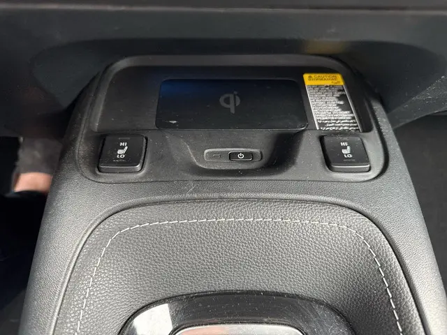 Toyota Corolla 1.8 Hybrid Dynamic 2021 Hybride Benzine 18