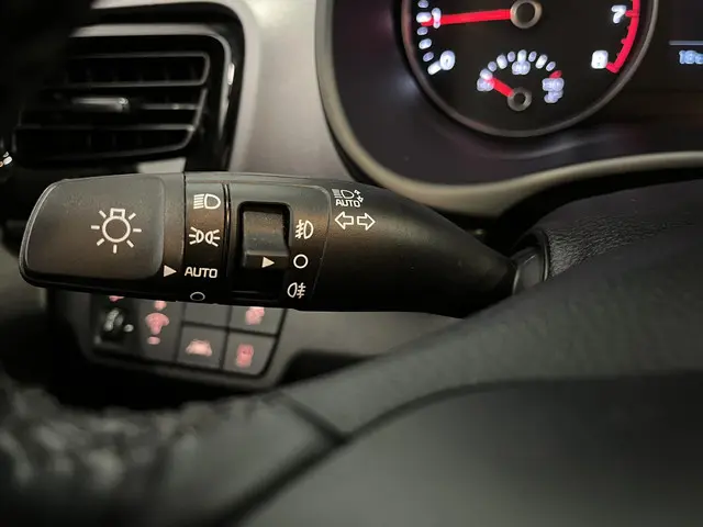 Kia Stonic 1.0 T-GDi 120PK DynamicPlusLine 2020 Benzine 23