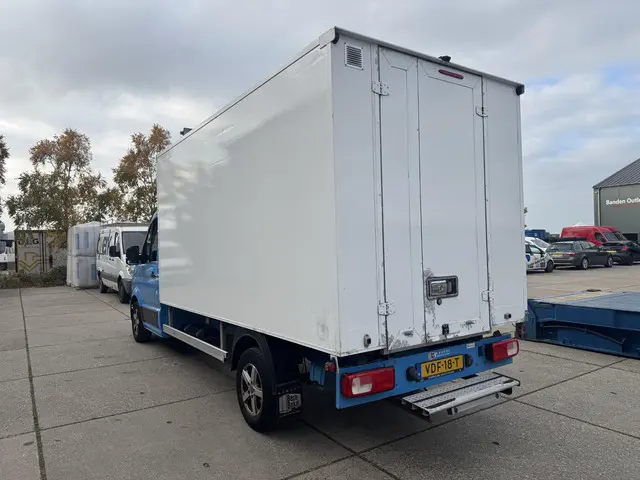 Volkswagen Crafter 35 2.0 TDI L4H3 2019 Diesel 3